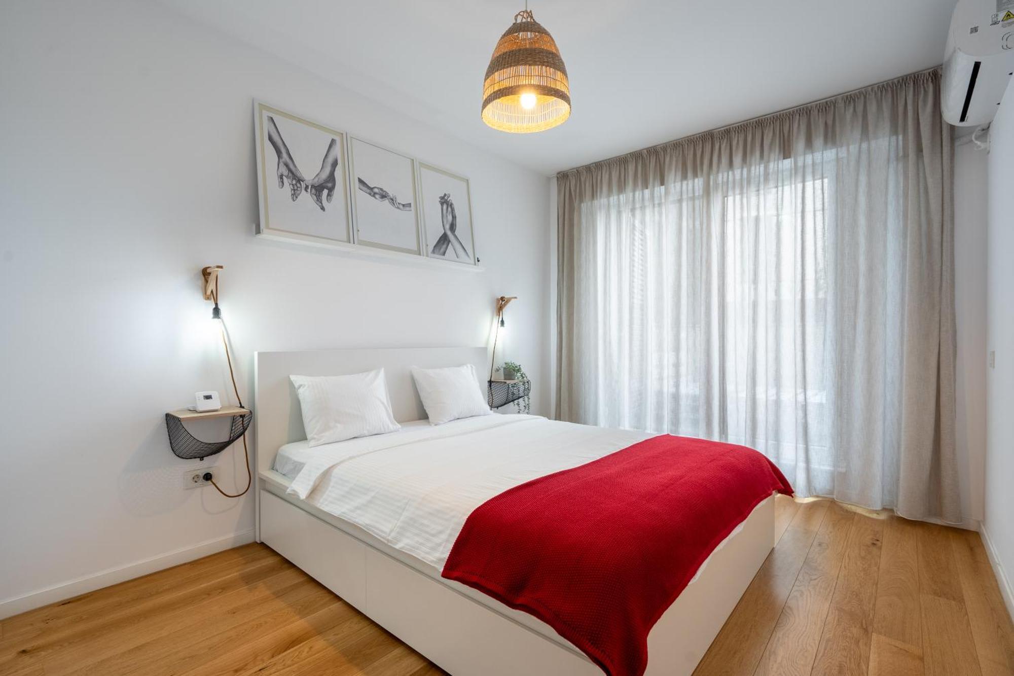 Papini's -apartment With Big Terrace Bucureşti